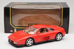 Ferrari 348tb Rosso Bburago 1:18 3039-R1 Pressofusione — immagine 8 di 8