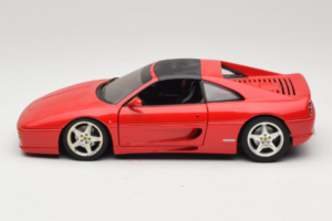 Ferrari F355 GTS Rosso UT Models 1:18 22111 Pressofusione — immagine 4 di 8