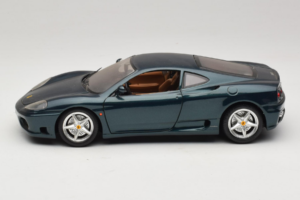 Ferrari 360 Modena Verde Scuro Metallizzato Bburago 1:18 3358-G2 Pressofusione — immagine 3 di 7