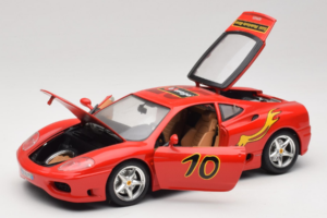 Ferrari 360 Modena #10 5 Jahre IG Bburago Rosso Bburago 1:18 3358-P2 Pressofusione — immagine 2 di 8
