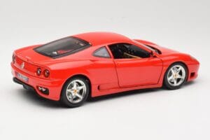 Ferrari 360 Modena Rosso Bburago 1:18 3358 Pressofusione — immagine 3 di 8