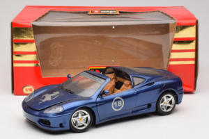 Ferrari 360 Modena Targa Edizione Limitata 333 pz Viola Metallizzato Bburago 1:18 3348-F1 Pressofusione — immagine 8 di 8