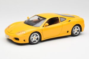 Ferrari 360 Modena Giallo Bburago 1:18 3368 Pressofusione