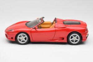 Ferrari 360 Spider Rosso Hot Wheels 1:18 FER129 Pressofusione — immagine 4 di 8