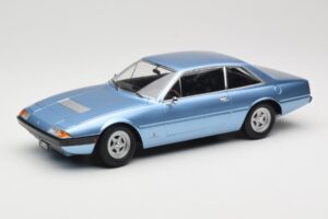Ferrari 365 GT4 2+2 Blu KK-Scale 1:18 KKDC180162 Pressofusione
