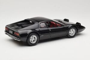 Ferrari 365 GT4/BB Nero Kyosho 1:18 08173K Pressofusione — immagine 3 di 8