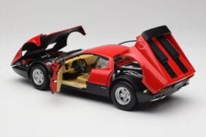 Ferrari 365 GT4/BB Rosso Corsa Kyosho 1:18 08173R Pressofusione — immagine 5 di 8