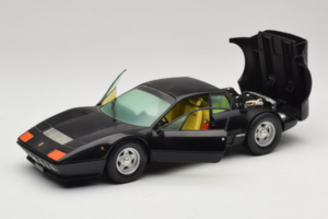 Ferrari 365 GT4 BB Nero Chrono 1:18 CH002 Pressofusione — immagine 2 di 8
