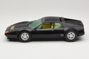 Ferrari 365 GT4 BB Nero Chrono 1:18 CH002 Pressofusione — immagine 4 di 8
