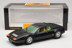 Ferrari 365 GT4 BB Nero Chrono 1:18 CH002 Pressofusione — immagine 8 di 8