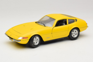Ferrari 365 GTB/4 Daytona Giallo Techno Giodi 1:18 40011-Y1 Pressofusione