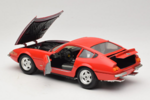 Ferrari 365 GTB/4 Daytona Rosso Techno Giodi 1:18 40011-P2 Pressofusione — immagine 5 di 8