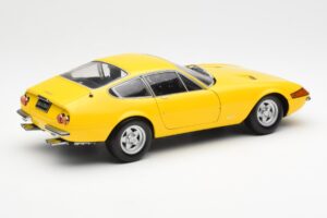 Ferrari 365 GTB/4 Daytona Giallo Kyosho 1:18 08162Y Pressofusione — immagine 3 di 8