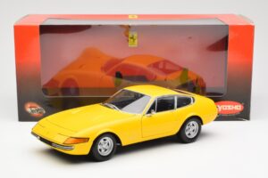 Ferrari 365 GTB/4 Daytona Giallo Kyosho 1:18 08162Y Pressofusione — immagine 8 di 8