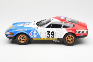 Ferrari 365 GTB/4 #39 J-C. Andruet / Lena 24 Hours of Le Mans 1972 Kyosho 1:18 08164E Pressofusione — immagine 4 di 8