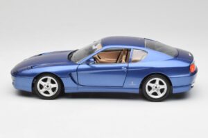 Ferrari 456 GT Blu Pozzi Bburago 1:18 3036-M3 Pressofusione — immagine 4 di 8