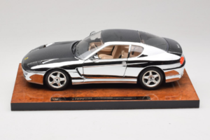 Ferrari 456 GT Chrome Silver Bburago 1:18 3746-R1 Pressofusione
