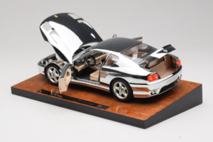 Ferrari 456 GT Chrome Silver Bburago 1:18 3746-R1 Pressofusione — immagine 5 di 8