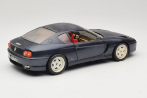 Ferrari 456 GT Dark Blue Metallic Bburago 1:18 3036-B2 Pressofusione — immagine 3 di 8