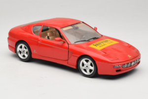 Ferrari 456 GT Ferrari Model Club Rosso Bburago 1:18 3036-P1 Pressofusione — immagine 6 di 8