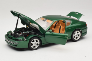 Ferrari 456 GT Verde Metallizzato Bburago 1:18 3036-GR1 Pressofusione — immagine 2 di 8