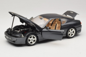 Ferrari 456 GT Grigio Metallizzato Bburago 1:18 3036-G1 Pressofusione — immagine 2 di 8
