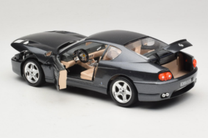 Ferrari 456 GT Grigio Metallic Verniciatura Speciale Bburago 1:18 3036 D Pressofusione — immagine 5 di 8