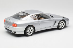 Ferrari 456 GT Argento Bburago 1:18 3036-M2 Pressofusione — immagine 3 di 8