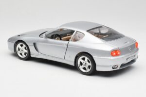 Ferrari 456 GT Argento Bburago 1:18 3036-M2 Pressofusione — immagine 7 di 8