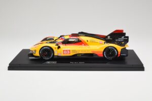Ferrari 499P Hypercar AF Corse #83 R. Kubica / Y. Ye / R. Shwartzman 24 Hours of Le Mans 2024 Bburago 1:18 18-16313-83-VET Pr — immagine 4 di 9