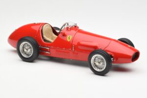 Ferrari 500 F2 #1 A. Ascari F1 Double World Champion 1952-1953 CMC 1:18 M-056 Pressofusione — immagine 4 di 6