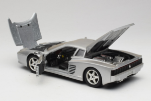 Ferrari 512 TR Argento Mira 1:18 6178-B1 Pressofusione — immagine 5 di 8