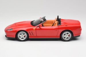 Ferrari 550 Barchetta Rosso Corsa Hot Wheels 1:18 29441 Pressofusione — immagine 4 di 8