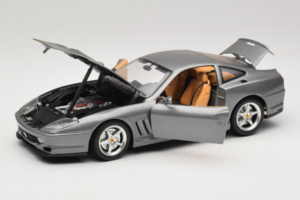 Ferrari 550 Maranello 25 Jahre Ferrari Model Club Argento 2a Versione Bburago 1:18 3064-S1 Pressofusione — immagine 2 di 8