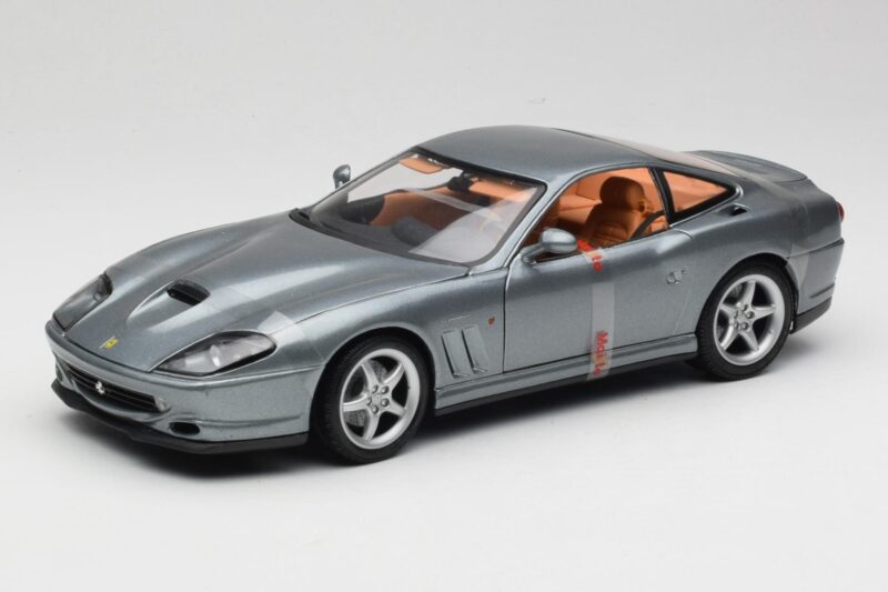 Ferrari 550 Maranello Grigio Metallic Maisto 1:18 4839 Pressofusione