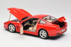 Ferrari 550 Maranello Rosso Bburago 1:18 3064 Pressofusione — immagine 5 di 8