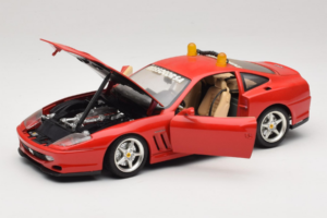 Ferrari 550 Maranello Safety Car Rosso Corsa Bburago 1:18 3064-P1 Pressofusione — immagine 2 di 8