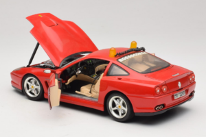 Ferrari 550 Maranello Safety Car Rosso Corsa Bburago 1:18 3064-P1 Pressofusione — immagine 5 di 8