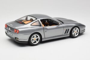 Ferrari 550 Maranello Argento Bburago 1:18 3344 Pressofusione — immagine 3 di 8