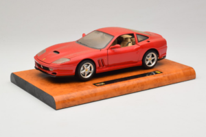 Ferrari 550 Maranello Technik Museum Speyer Edition Bburago 1:18 B001 Pressofusione
