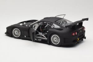 Ferrari 575 GTC GT1 2004 Kyosho 1:18 08391B Pressofusione — immagine 5 di 8