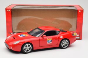 Ferrari 575 GTZ Zagato Rosso Hot Wheels 1:18 L2960 Pressofusione — immagine 8 di 8