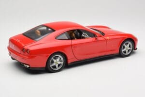 Ferrari 612 Scaglietti Rosso Corsa Hot Wheels 1:18 B6047 Pressofusione — immagine 3 di 8