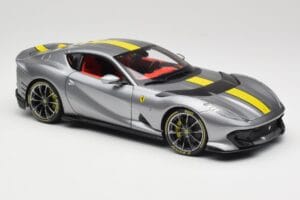 Ferrari 812 Competizione Grigio Coburn Bburago 1:18 18-01647 Pressofusione — immagine 6 di 8