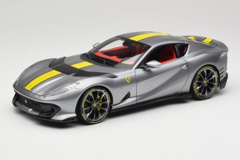 Ferrari 812 Competizione Grigio Coburn Bburago 1:18 18-01647 Pressofusione