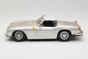 Ferrari California Cabriolet Argento Tonka 1:18 01109-S1 Pressofusione — immagine 4 di 8