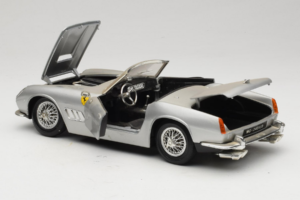 Ferrari California Cabriolet Argento Tonka 1:18 01109-S1 Pressofusione — immagine 5 di 8