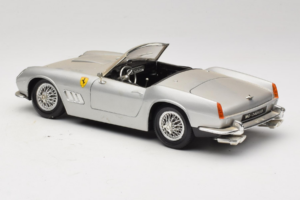 Ferrari California Cabriolet Argento Tonka 1:18 01109-S1 Pressofusione — immagine 7 di 8