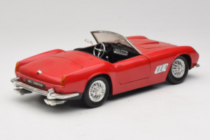 Ferrari California Cabriolet Rosso Tonka 1:18 01109-P1 Pressofusione — immagine 3 di 8