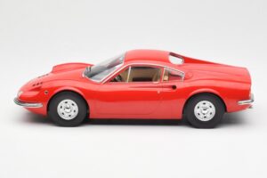 Ferrari Dino 246 GT Rosso MCG 1:18 MCG18166 Pressofusione — immagine 3 di 6
